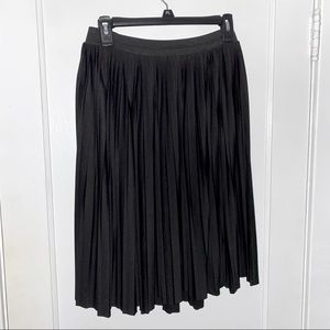 Black Pleated Skirt